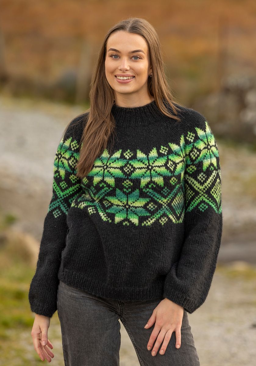 Lua genser svart/multi grønn