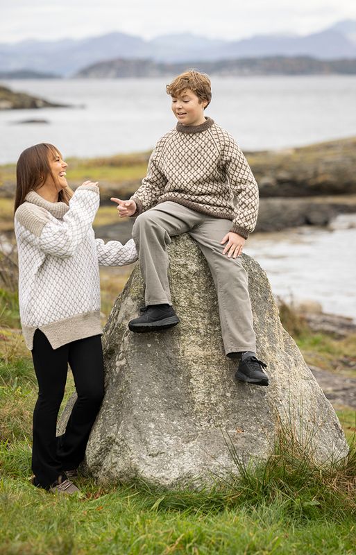 Young and Free genser lang 